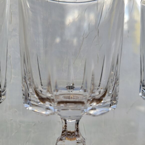 Set Of 6 Vintage Crystal Clear Wine Glasses With Elegant Stem Design - Picture 9 of 10